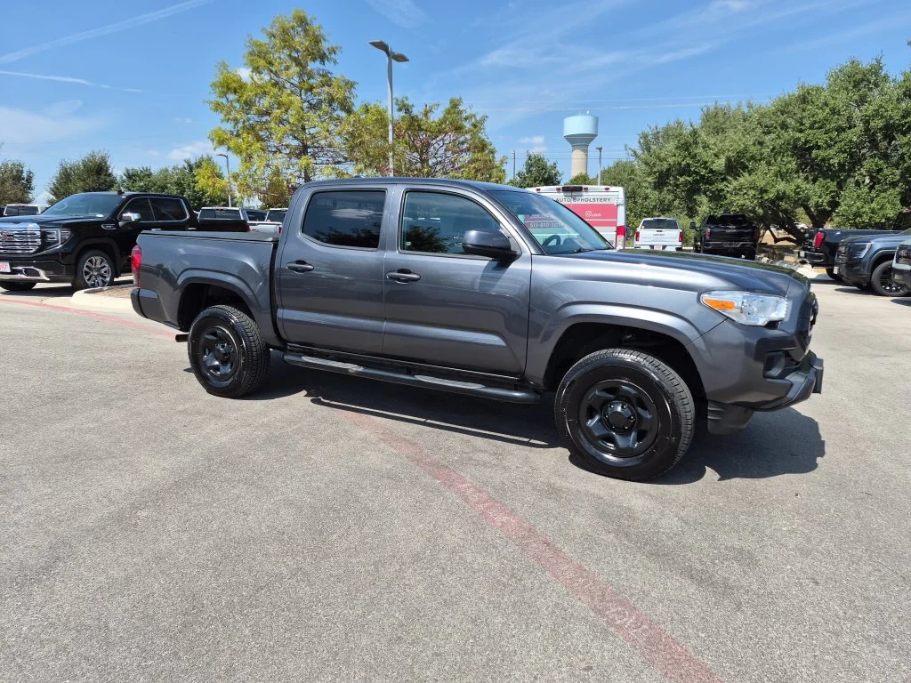 Used 2021 Gray Toyota SR image 12
