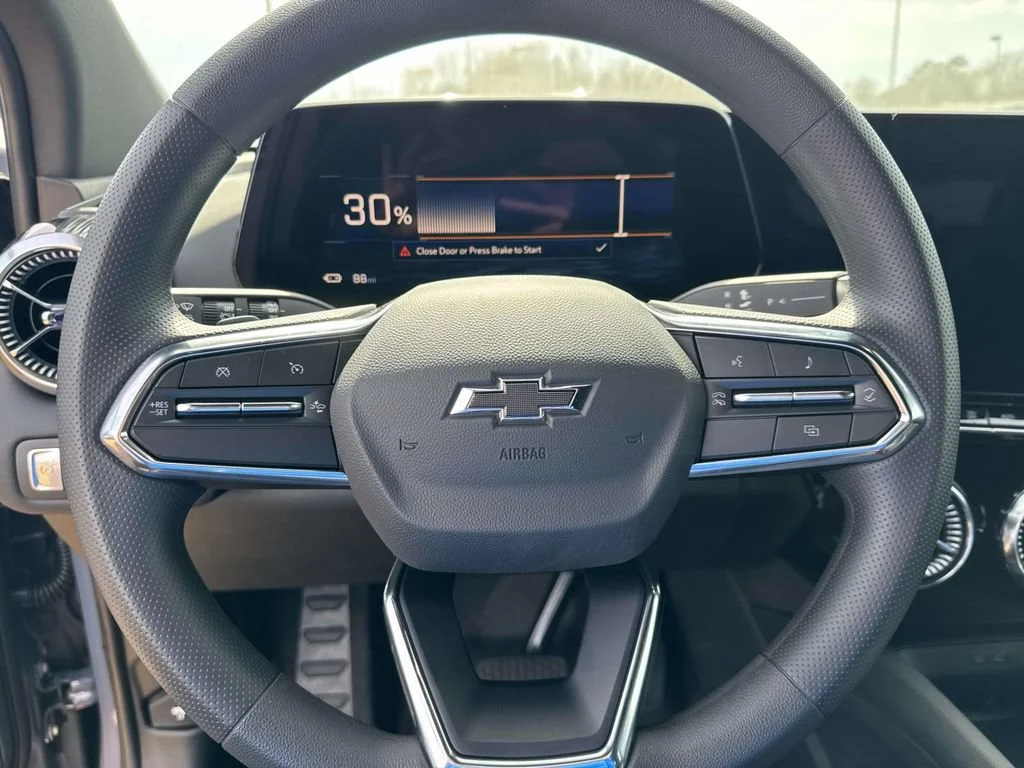 2025 Chevrolet Blazer EV LT - Photo 36
