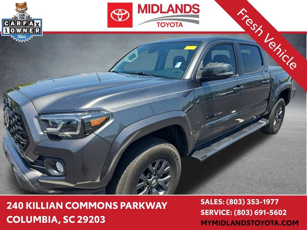 2023 Toyota Tacoma SR5 Double Cab 2WD V6 Auto Short Bed's photo