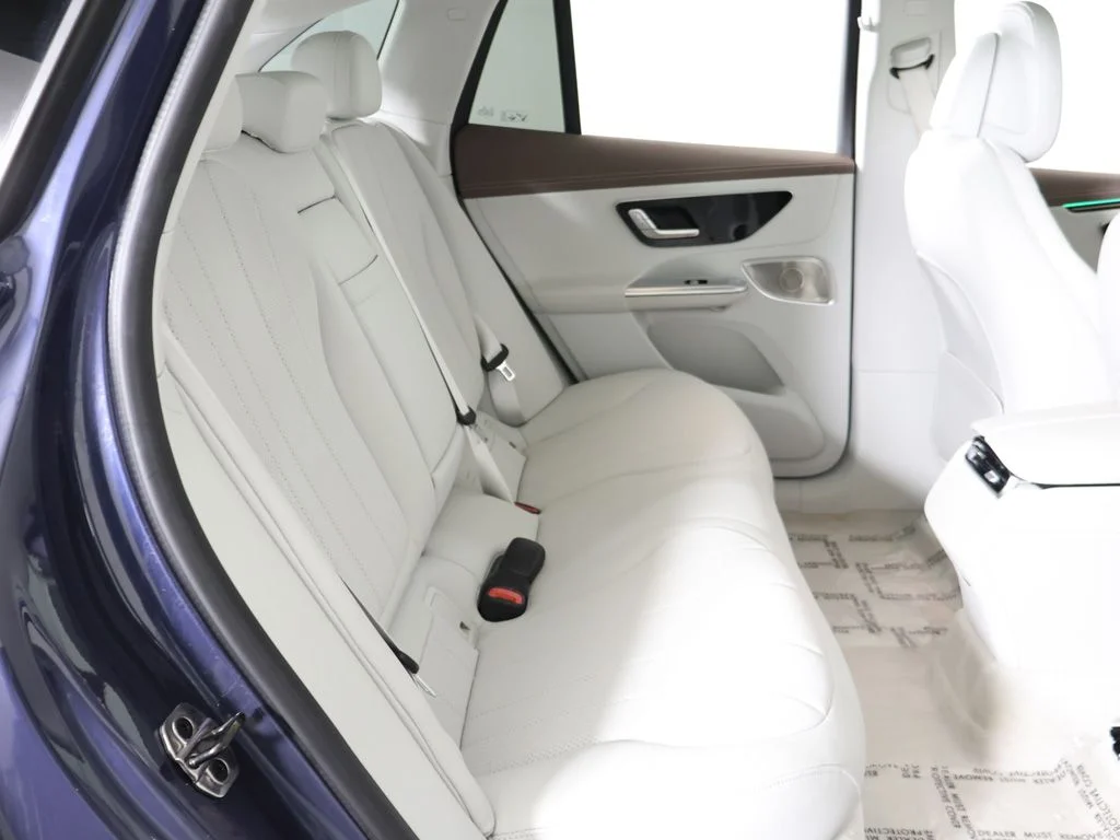 Used 2023 Twilight Blue Metallic Mercedes-Benz 350 SUV image 39