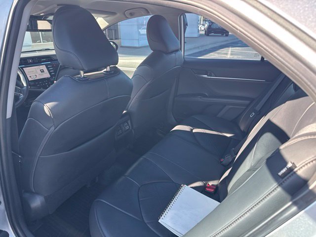 Used 2019 Silver Toyota  image 5