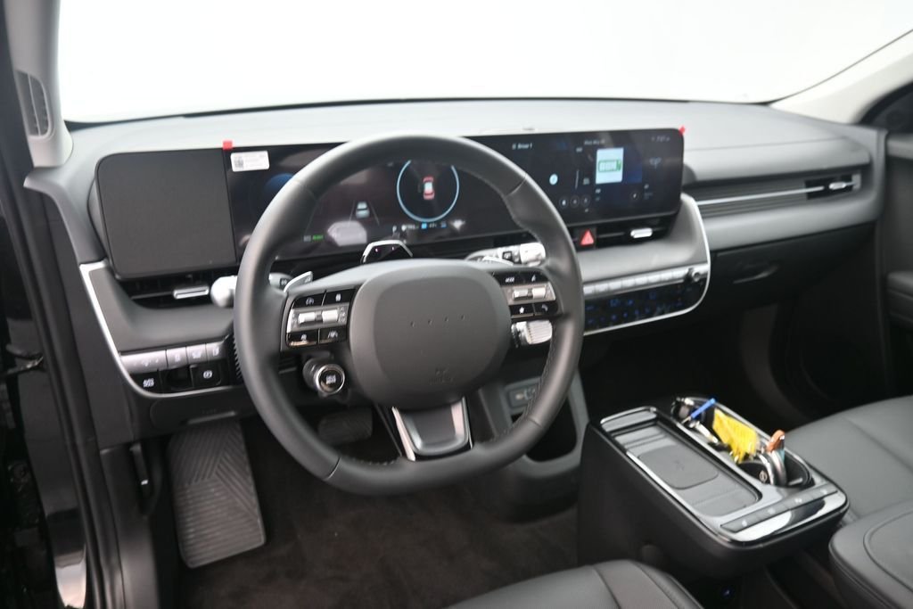 Used 2026 Abyss Black Hyundai SEL image 17