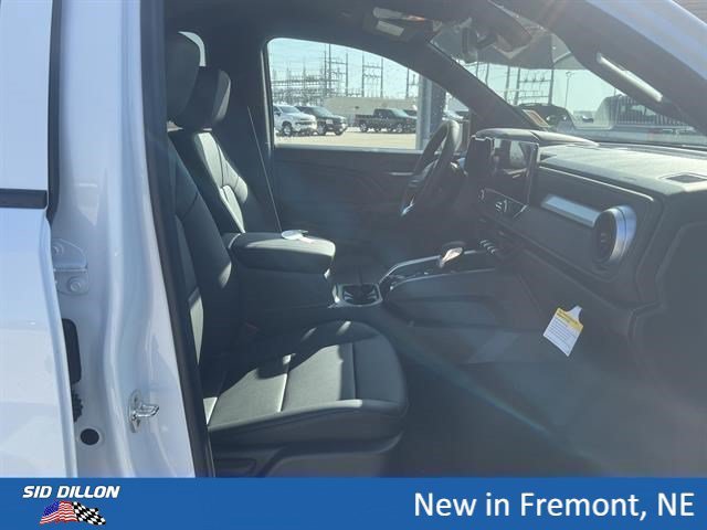 New 2026 Summit White Chevrolet LT image 5