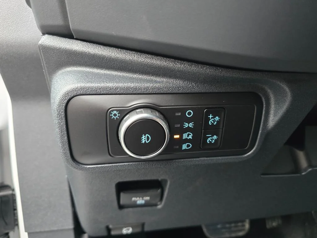 New 2025 Oxford White Ford Badlands® image 20