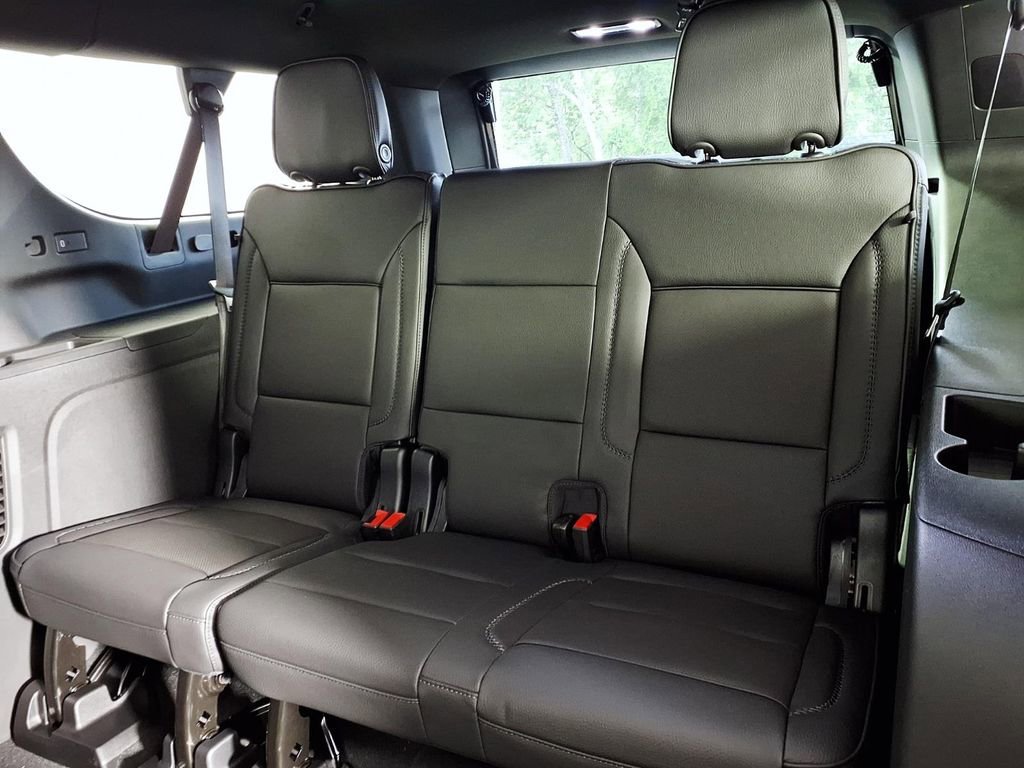 2026 GMC Yukon XL Denali - Photo 9