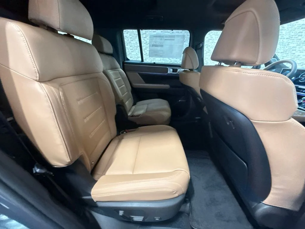 New 2027 Ecotronic Gray Hyundai Calligraphy image 13