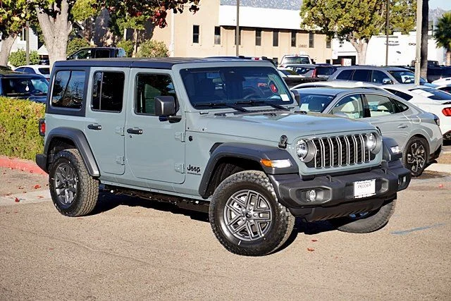 New 2026 Anvil Clear-Coat Exterior Paint Jeep Sport S image 3