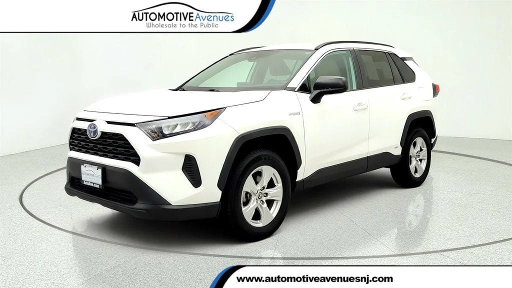 2021 Toyota RAV4 Hybrid LE AWD's photo