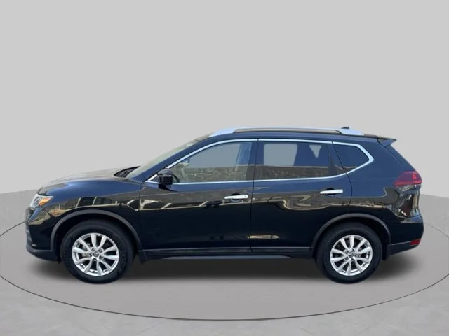 Used 2019 Magnetic Black Pearl Nissan S image 9