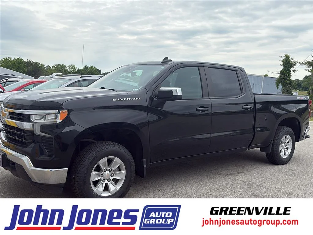 2023 Chevrolet Silverado 1500 LT 4X4 Crew Cab Short Box's photo