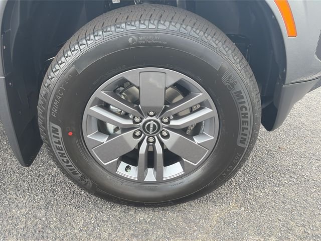 New 2026 Gun Metallic Nissan Crew Cab SV image 10