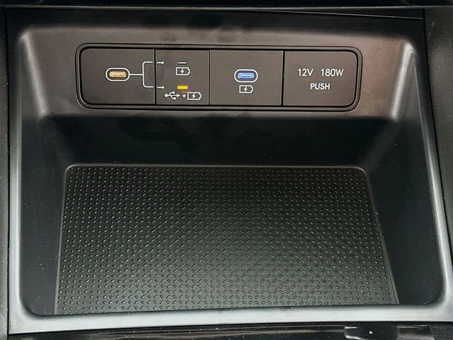 New 2026 Hyundai TUCSON SEL