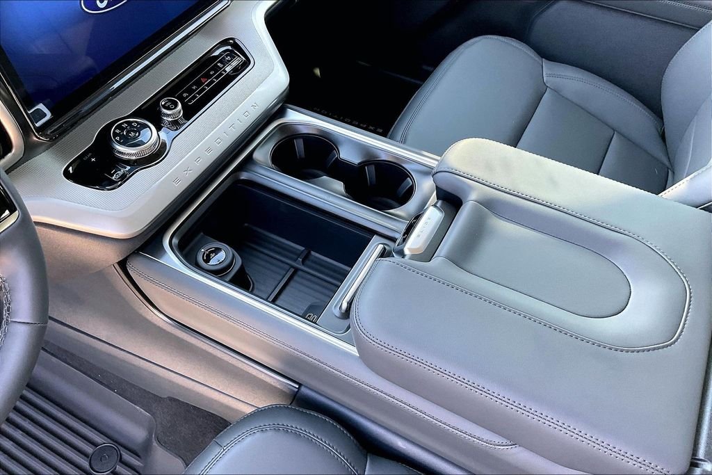 New 2026 Ford Expedition Max Active 4D Sport Utility