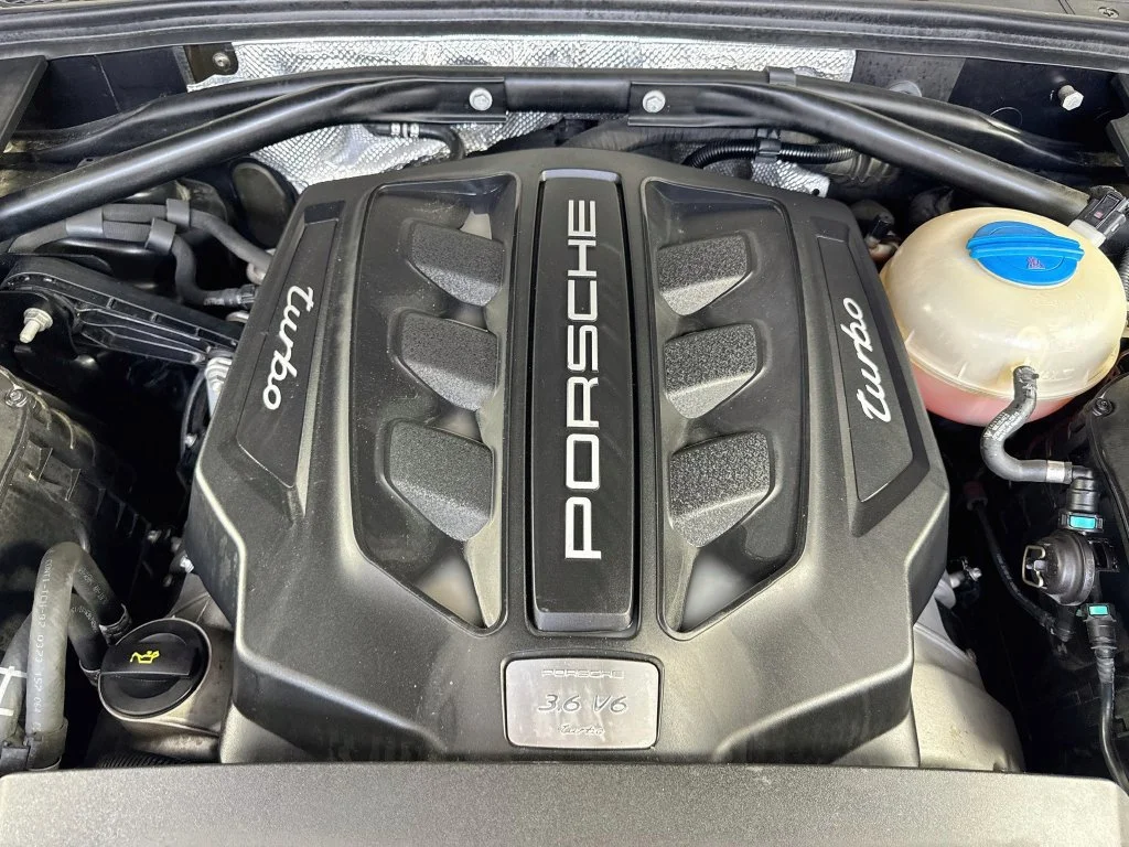 Used 2016 Jet Black Metallic Porsche Turbo image 41