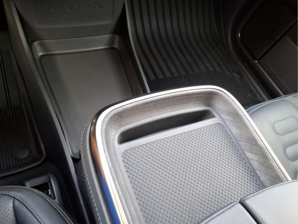 Used 2022 White Rivian Adventure image 24