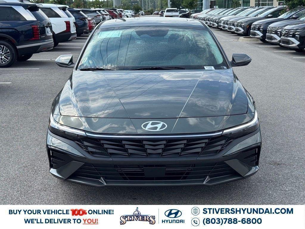 New 2026 Gray Hyundai Limited image 9