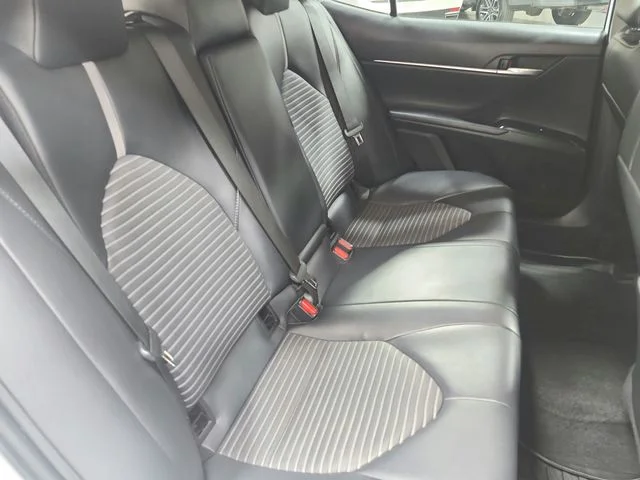 Used 2020 White Toyota SE Nightshade image 39