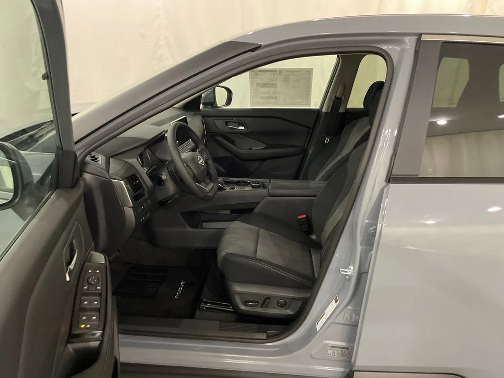 New 2026 Boulder Gray Pearl Nissan SV image 12