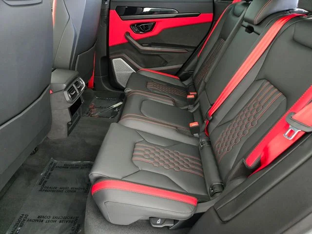 Used 2025 Gray Lamborghini SE image 5