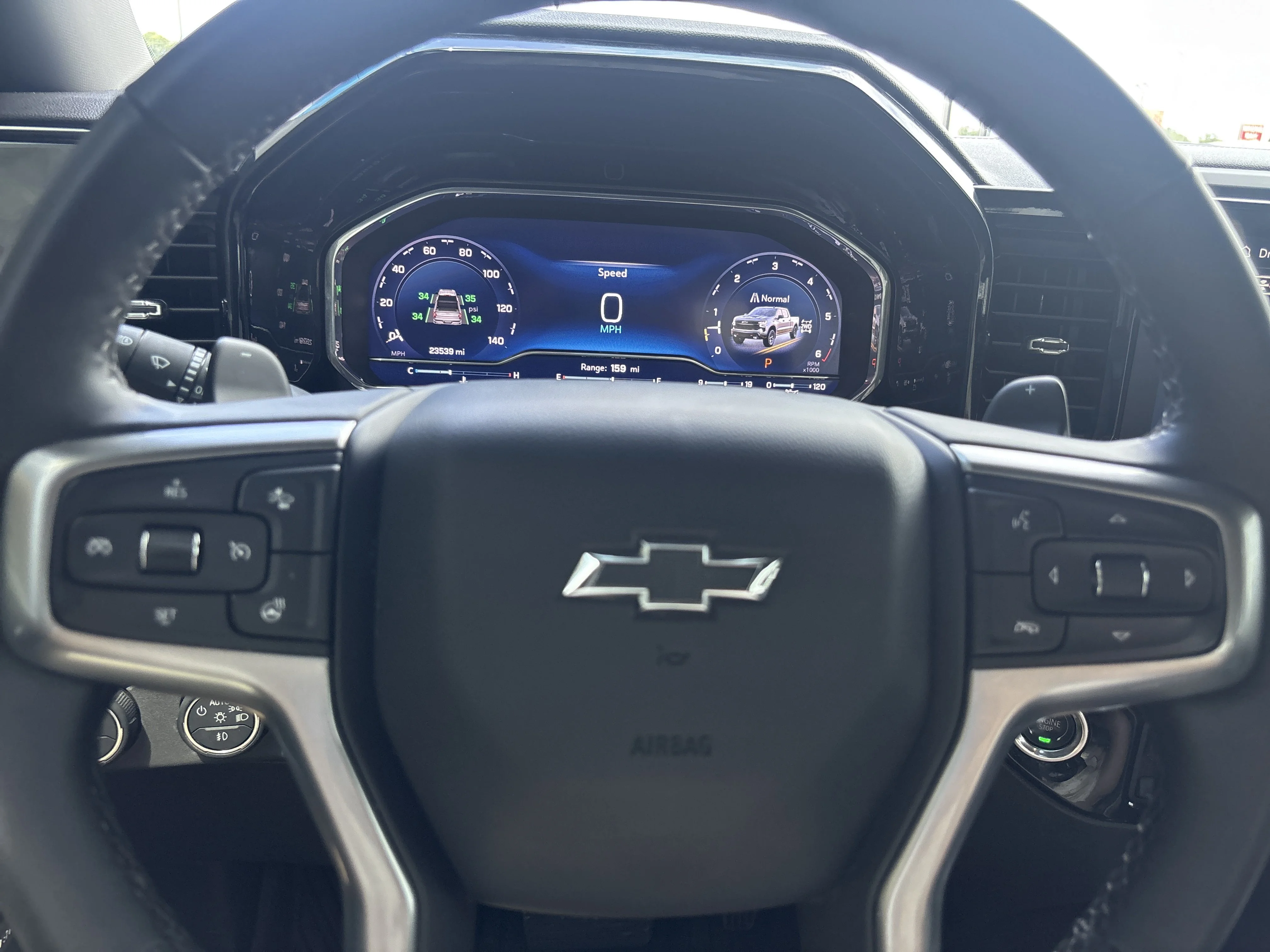 Used 2025 Summit White Chevrolet LT Trail Boss image 29
