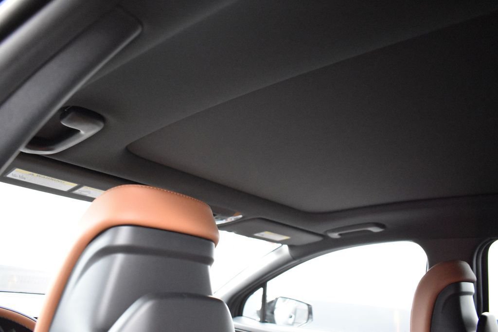 New 2026 Shadow Matte Gray Kia X-Line image 17