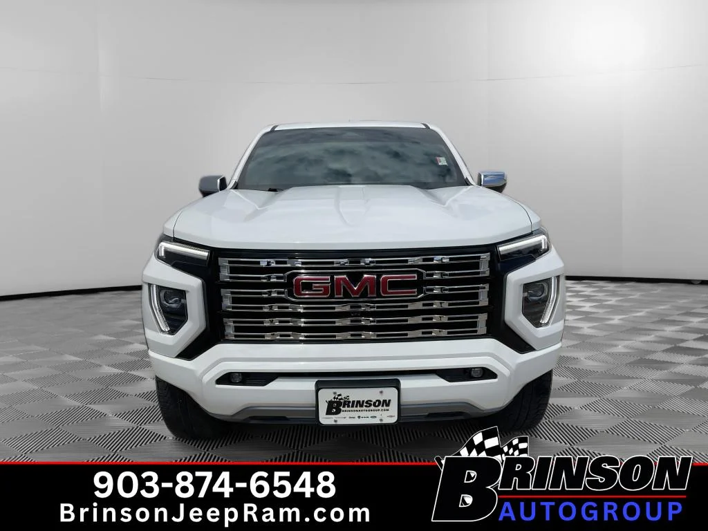 Used 2024 Summit White GMC 4WD Denali image 2