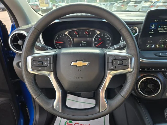 Used 2025 Blue Chevrolet LT image 31