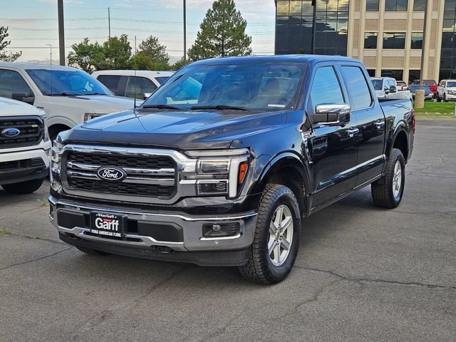 Used 2025 Black Metallic Ford LARIAT image 9