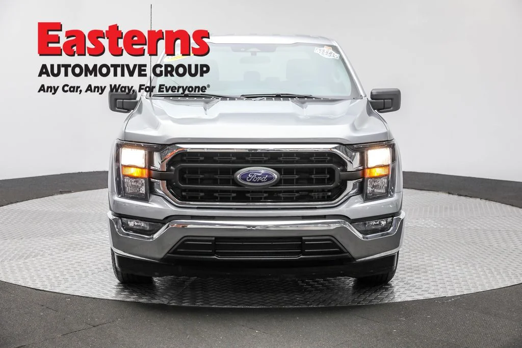 Used 2023 Silver Ford XLT image 2