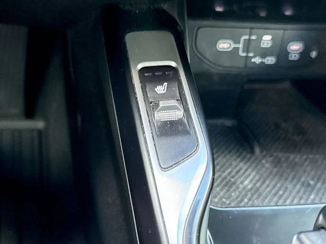 Used 2024 Gray Kia S image 22