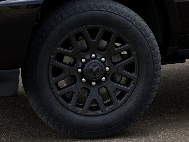 New 2026 Diamond Black Crystal Pearlcoat RAM Limited image 9
