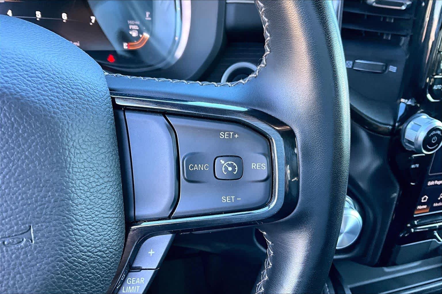 2023 RAM Ram 1500 Pickup Limited - Photo 23