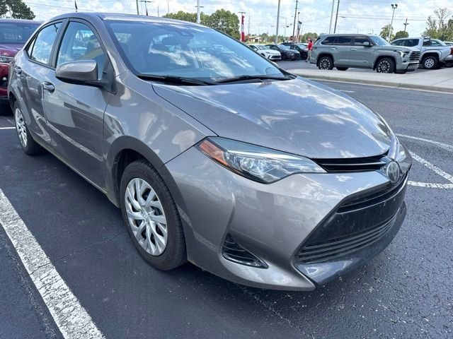 Used 2017 Gray Toyota LE image 3
