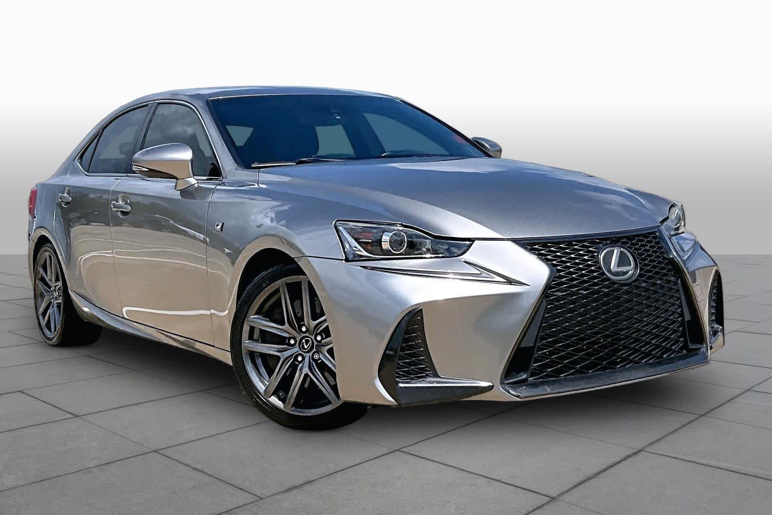 Used 2017 Atomic Silver Lexus  image 3