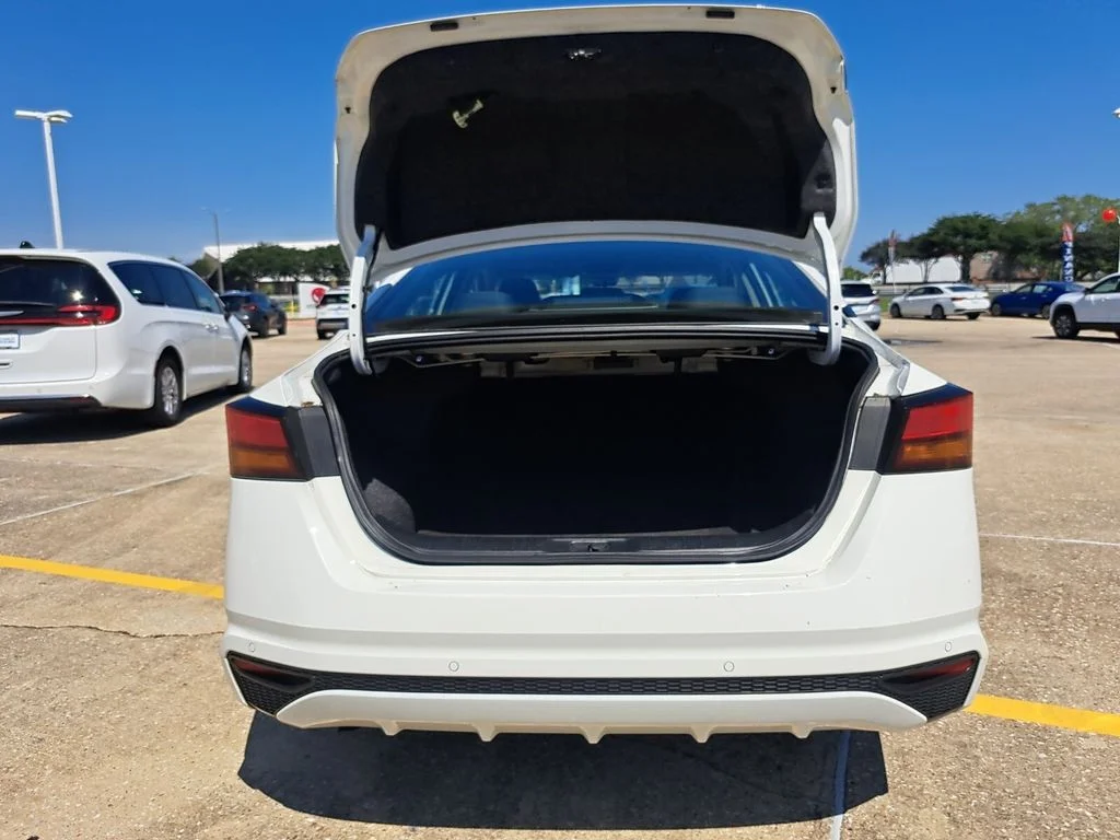 2025 Nissan Altima SV - Photo 24