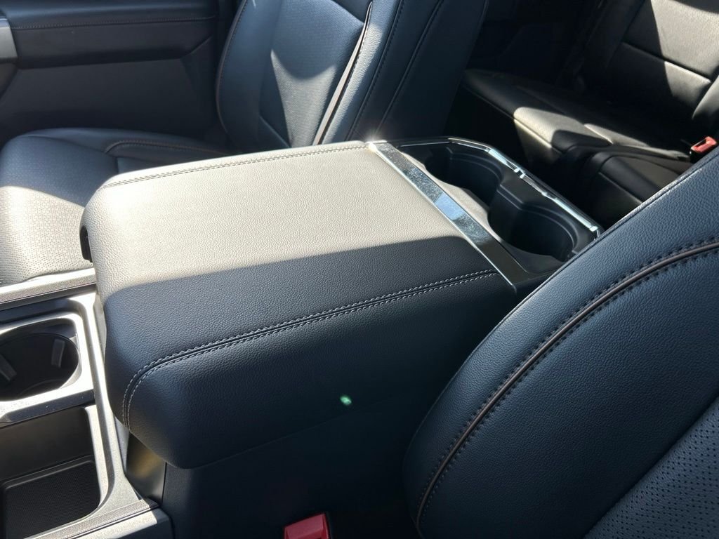 New 2026 Agate Black Metallic Ford Lariat image 33
