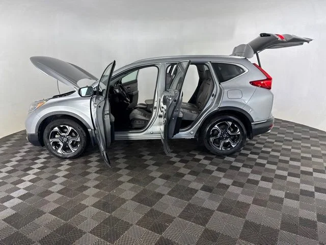 Certified Used 2018 Silver Honda Touring image 10
