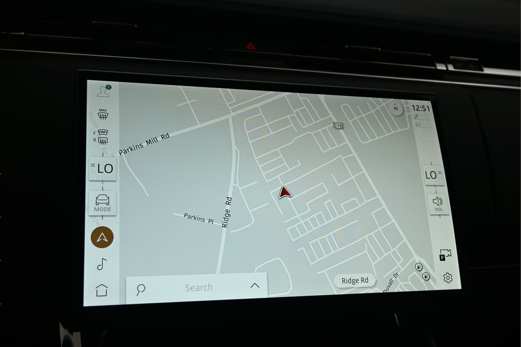 New 2026  Land Rover Dynamic SE image 12