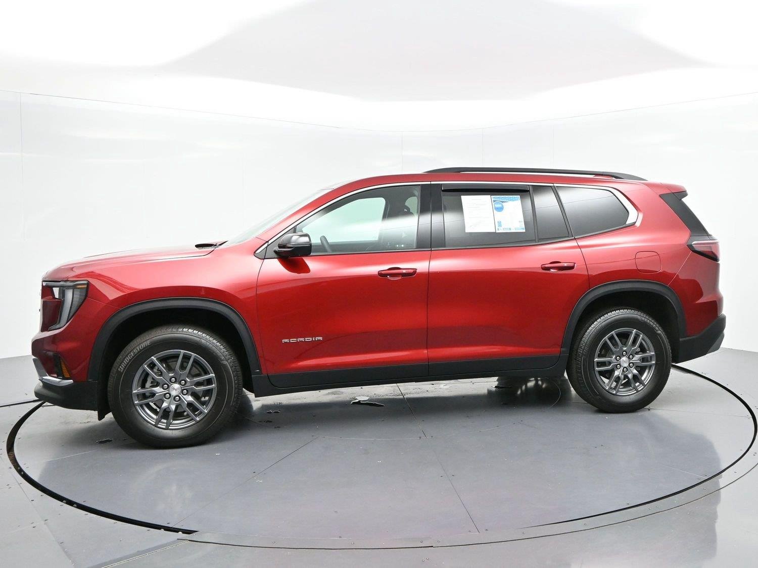 Used 2025 Volcanic Red Tintcoat GMC Elevation image 4