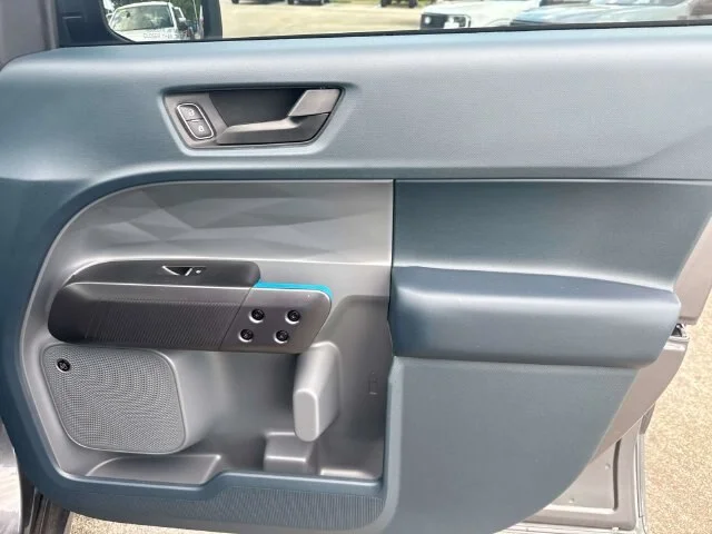 New 2026 Carbonized Gray Metallic Ford Lobo™ image 44