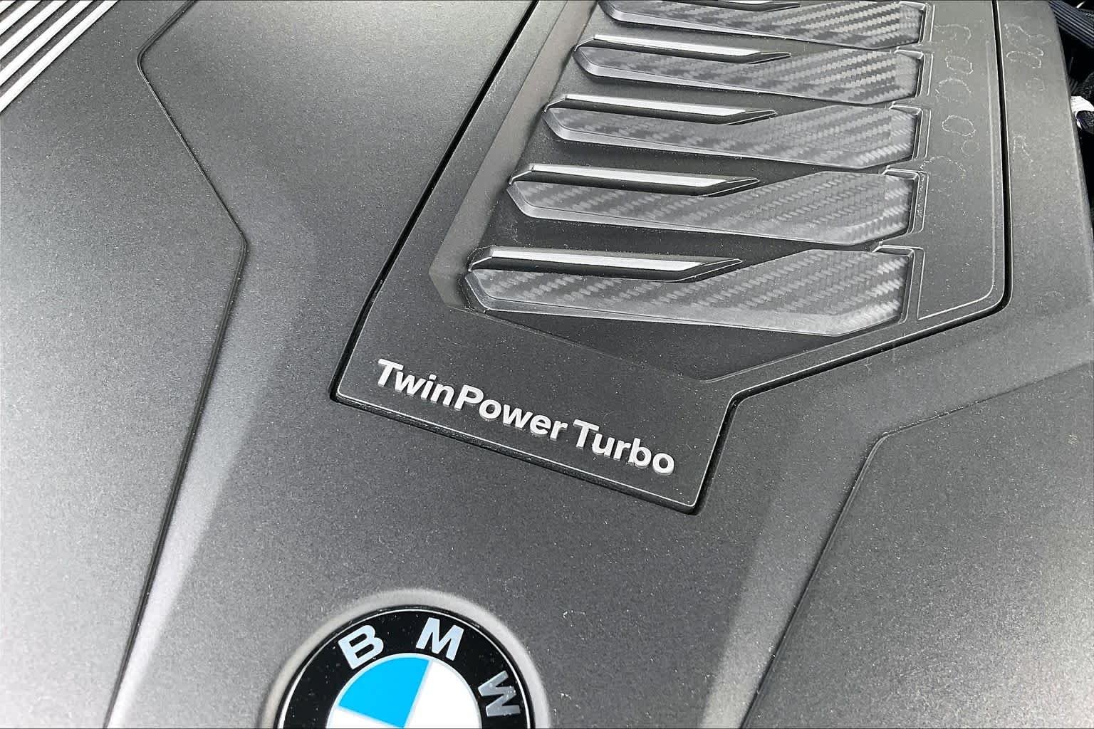 New 2026 Black Sapphire Metallic BMW 840i image 17