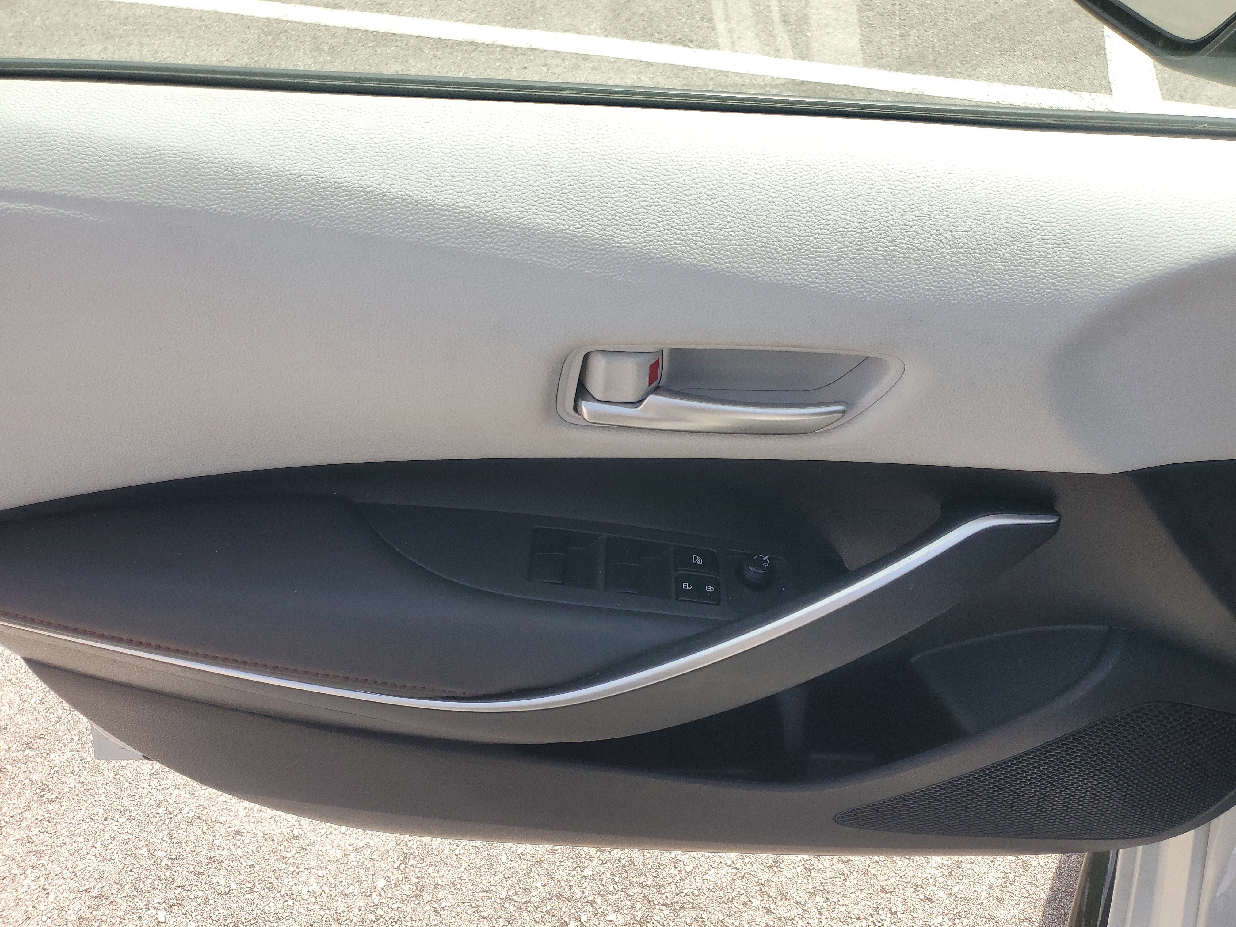 Certified Used 2024 Ice Toyota SE image 18