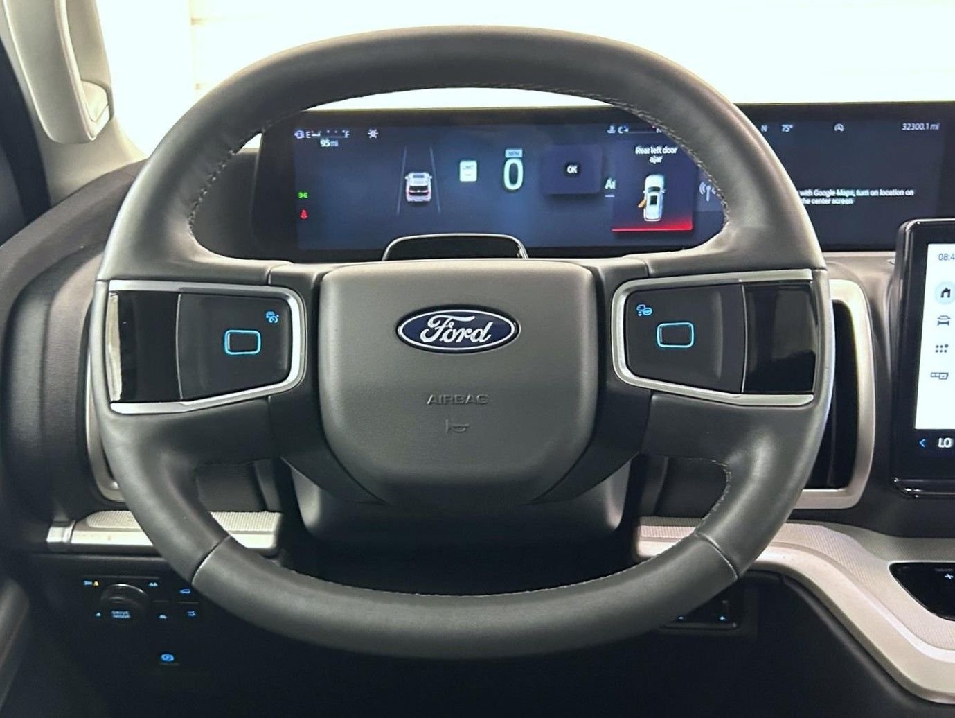 Used 2025 White Ford Active image 11