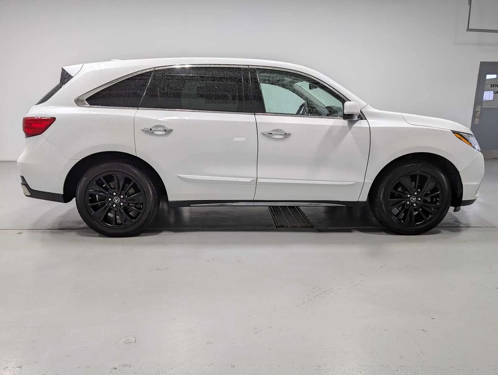 Used 2020 Platinum White Pearl Acura w/Technology Pkg image 7