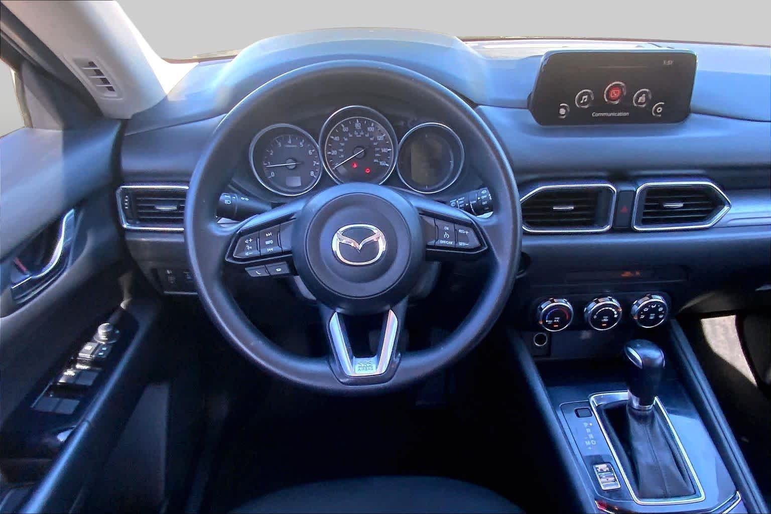 Used 2017 Sonic Silver Metallic Mazda Sport image 5