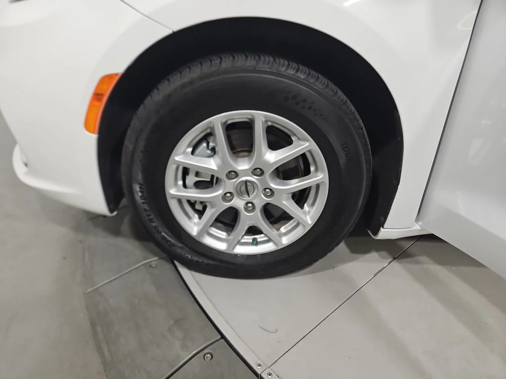 Used 2023 White Chrysler Touring L image 26