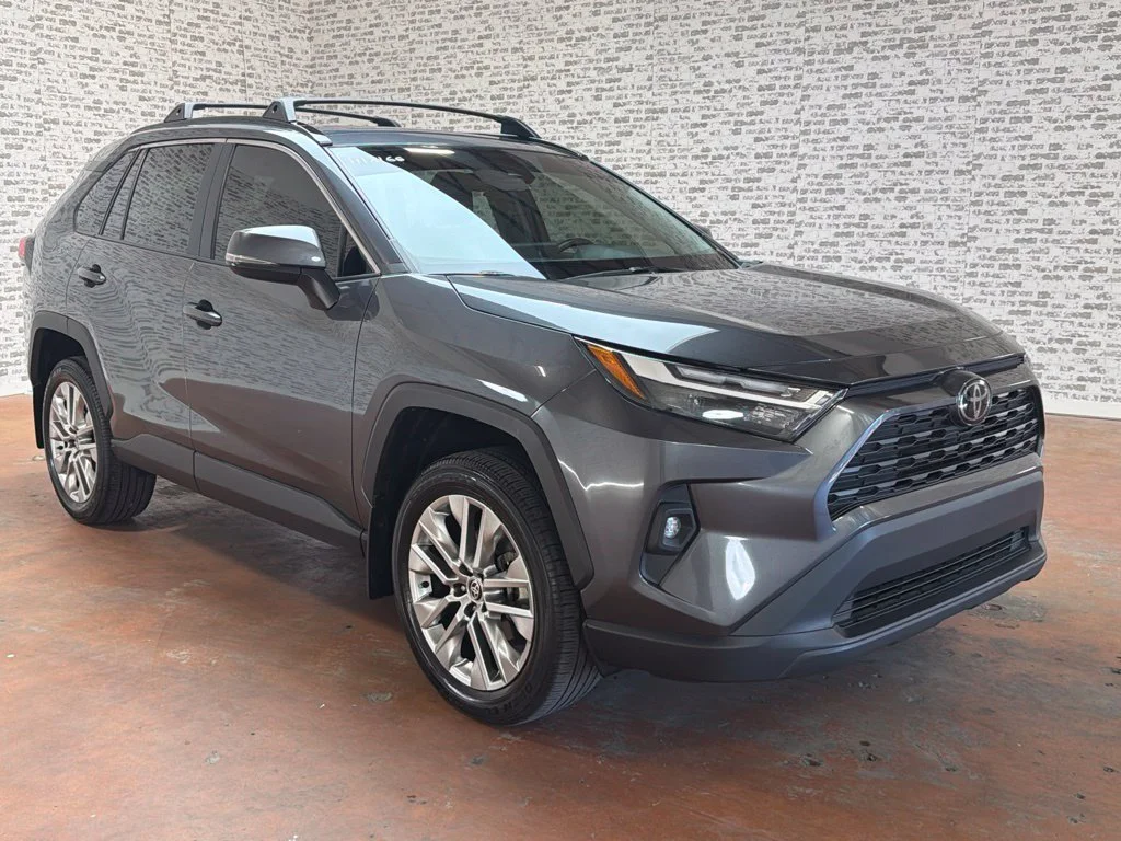 Used 2024 Magnetic Gray Metallic Toyota XLE Premium image 1