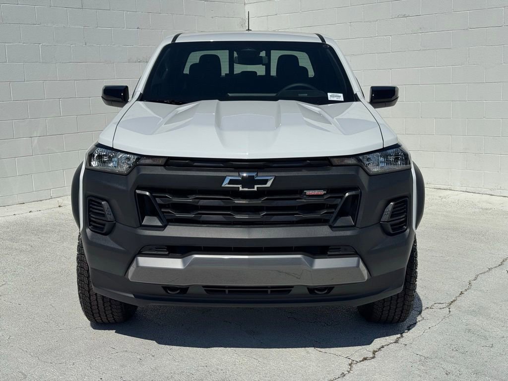 New 2026 Summit White Chevrolet Trail Boss image 7