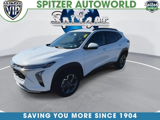 Used 2024 White Chevrolet LT image 4
