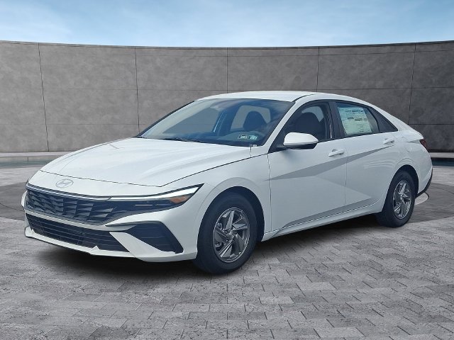 New 2026 White Hyundai SE image 5